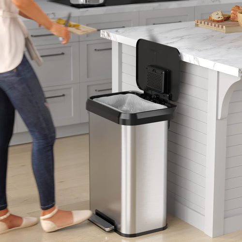 13.2 Gallon Stainless Steel Step Trash Can D488